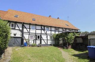 Anlageobjekt in 37139 Adelebsen, Fachwerkhaus für Mehrgenerationenwohnen, Eigennutzung oder Vermietung unweit von Göttingen