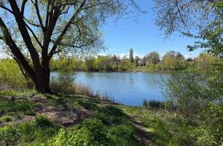 Grundstück zu kaufen in 12621 Kaulsdorf, Baugrundstück mit Wasserzugang am Wuhlebecken