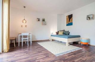 Immobilie mieten in Schillerstraße 51, 10627 Charlottenburg, Sheila: Studio Apartment mit Balkon in Charlottenburg