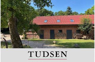 Lager kaufen in 22397 Wohldorf-Ohlstedt, Reitanlage mit Reithalle und 10 Boxen.