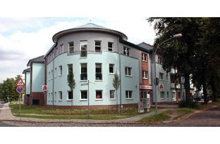 Gewerbeimmobilie mieten in 14612 Falkensee, Vielseitig nutzbare Gewerbeeinheit - ehemals Apotheke - im Ärztehaus in Falkensee