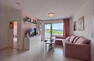 Wohnung kaufen in 45219 Essen, Komfortable wohnen mit Weitblick- Gepflegte Eigentumswohnung mit Aufzug und Loggia in Essen-Kettwig