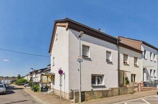 Haus kaufen in 66740 Saarlouis, Reihenendhaus mit ca. 108 m² Wohnfläche – zuletzt 2010 modernisiert – in Toplage von Saarlouis!