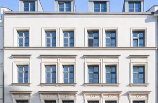 Wohnung kaufen in 80469 Ludwigsvorstadt-Isarvorstadt, Exklusive 4-Zimmer-Dachgeschoss-Maisonette mit Loggia im denkmalgeschützten Altbau – Erstbezug