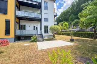 Wohnung kaufen in 77933 Lahr, Hausgefühl inklusive – Top 3,5-Zimmer-Eigentumswohnung mit Garten, zwei Balkonen und Carport!