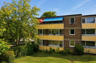Wohnung kaufen in 24106 Wik, Großzügige 4-Zimmer-Eigentumswohnung mit sonnigem Balkon und eigener Garage