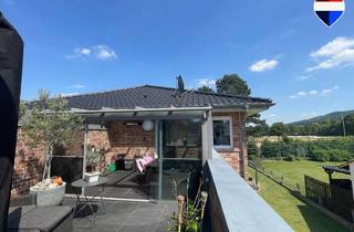 Wohnung kaufen in 32312 Lübbecke, Moderne Maisonettewohnung mit eigenem Eingang, 2 Stellplätzen & Dachterrasse inkl. Küche