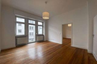 Wohnung mieten in 67655 Innenstadt, KL - Nähe Stadtpark, Einbauküche, Tageslichtbad, "ALTBAU" "SANIERT" 4 ZKB, Balkon