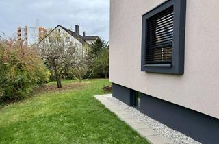 Wohnung mieten in 95445 Kreuz, Großzügige 3,5-Zi. Wohnung am Fuß des Roten Hügels - 1. OG