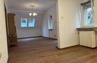 Wohnung mieten in 13595 Spandau, Frisch sanierte 3-Zimmer-Dachgeschosswohnung mit überdachter Terrasse zum Wohlfühlen