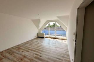 Wohnung mieten in Bleyerheider Straße 25, 52134 Herzogenrath, Helle und frisch renovierte 3-Zimmer DG-Wohnung in Herzogenrath-Strass