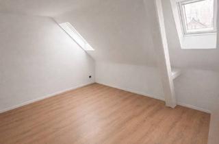 WG-Zimmer mieten in Schelztorstraße 10, 73728 Esslingen, Klimatisiert: Hochwertige 4er-WG | Erstbezug nach Sanierung | Terrasse | Wohnzimmer | Esslingen Zen