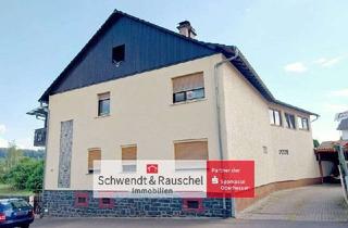 Einfamilienhaus kaufen in 63667 Nidda, Großes Einfamilienhaus mit ELW in Nidda-OT