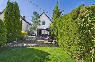 Einfamilienhaus kaufen in 74831 Gundelsheim, KLEIN ABER FEIN - Einfamilienhaus voller Charme in Tiefenbach mit Garten und Schuppen