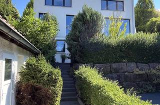 Haus kaufen in Haldenstraße 26, 71229 Leonberg, Modernes Energieeffizienzhaus mit Einliegerwohnung in familienfreundlicher Wohnlage von Leonberg