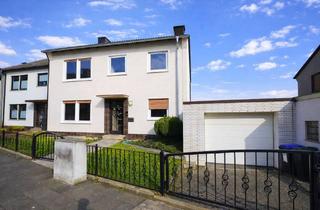 Haus kaufen in 58135 Haspe, Keine Käuferprovision- ca. 145 m² großes Reiheneckhaus mit zwei Wohneinheiten in ruhiger Lage