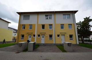Haus mieten in Agnethaweg, 13055 Alt-Hohenschönhausen, Ein Zuhause zum Ankommen – modernes Familienhaus mit Garten & großer Dachterrasse