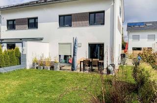 Haus mieten in Flurstrasse 5a, 82131 Gauting, Moderne großzügige Doppelhaushälfte in Gauting