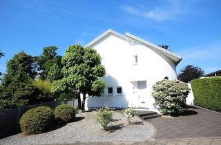 Einfamilienhaus kaufen in 41239 Mönchengladbach, Ein Zuhause mit Charakter und außergewöhnlicher Gartenanlage!