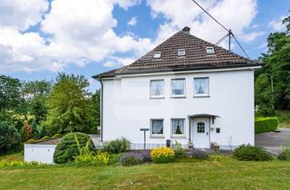 Einfamilienhaus kaufen in 51580 Reichshof, Gemütliches Einfamilienhaus mit Garage!