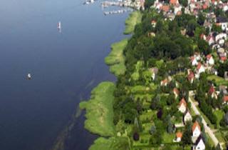 Immobilie kaufen in 18573 Altefähr, Ostsee Pur, Baugrundstück für EFH/DH direkt am Wasser