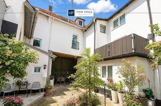 Haus kaufen in 65719 Hofheim am Taunus, Hausteil einer Hofreite mit Balkon