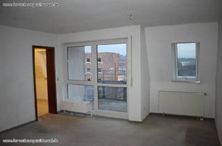 Wohnung kaufen in 09456 Annaberg-Buchholz, ZU VERKAUFEN - 2 Raumwohnung - BALKON MIT BESTER AUSSICHT
