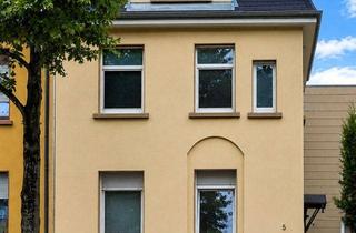 Anlageobjekt in 42719 Solingen, Charmantes Mehrfamilienhaus in Solingen-Wald -saniert