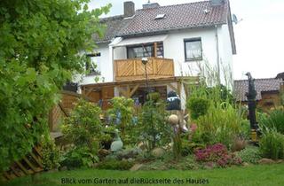 Reihenhaus kaufen in 34576 Homberg, Homberg (Efze) - Reiheneckhaus in Homberg Efze mit schönem Garten v. Privat