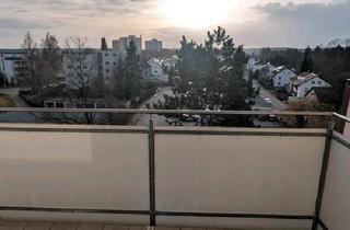 Wohnung kaufen in 78056 Villingen-Schwenningen, Villingen-Schwenningen - PROVISIONSFREI: Renovierte 1,5-Zi.-Wohnung mit Sonnenbalkon