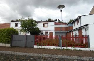 Einfamilienhaus kaufen in 06711 Zeitz, Zeitz - Einfamilienhaus mit Garten in ruhiger Lage von Zeitz zu verkaufen