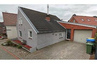 Haus kaufen in 26736 Krummhörn, Krummhörn - Verkaufe Ferienhaus im historischen Ortskern von Loquard