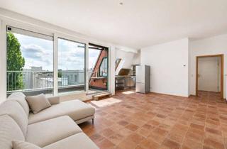 Wohnung kaufen in Lützowstraße 69, 10785 Tiergarten, Tiergarten, nahe dem Spreeufer: Großzügige Dachgeschosswohnung mit Fahrstuhl und Südterrasse