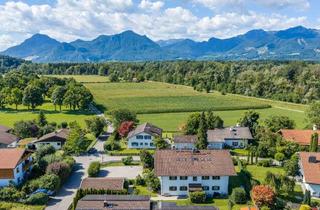 Wohnung kaufen in 83115 Neubeuern, Wohnen mit Alpenblick: Charmante 2-Zimmer-Wohnung mit sonnigem Balkon in Neubeuern