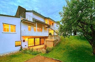 Wohnung kaufen in 96049 Bamberg, Attraktive, hochwertige und äußerst gepflegte Wohnung mit Personenaufzug und Garage