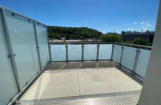 Wohnung mieten in Aachener Straße 12, 52223 Stolberg, Stolberg: Helle 2-Zimmer-Wohnung mit Balkon