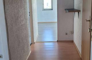 Wohnung mieten in Kantstraße, 53859 Niederkassel, 2-Zimmer-DG-Wohnung in Niederkassel Lülsdorf