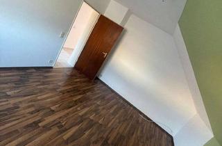 Wohnung mieten in Stralsunderstraße, 31228 Peine, Großzügiges Wohnen in ruhiger Bestlage: Helle 98 m² Dachgeschosswohnung mit Balkon in 31228 Peine