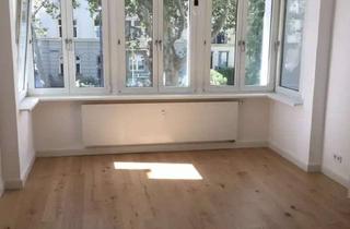 WG-Zimmer mieten in Hindenburgstr. 52, 55118 Neustadt, 2 Zimmer mit 34qm in 120qm Altbauwohnung - Berufstätigen 2er WG