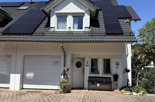 Haus kaufen in 72663 Großbettlingen, Energieeffizienzklasse A+! Kurzfristig frei! Modernes EFH m. Einliegerwohn. (DHH) in guter Wohnlage!
