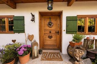 Haus kaufen in 83700 Rottach-Egern, Repräsentatives Hofanwesen im Zentrum von Rottach-Egern