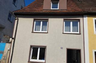 Haus kaufen in 91719 Heidenheim, Idyllisches Häuschen im Herzen des Hahnenkamms