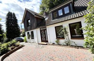 Einfamilienhaus kaufen in Alte Landstraße 25, 22927 Großhansdorf, 1 A Lage Einfamilienhaus mit großem Garten und Garage zu verkaufen