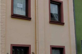 Haus mieten in Johanniterstraße 18, 52349 Düren, Alltagstaugliches Haus mit 7 Zimmern : Johanniter Strasse 16, 52349 Düren