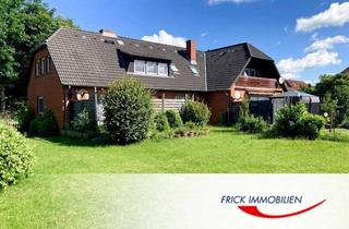 Anlageobjekt in 23758 Oldenburg, Mehrfamilienhaus (3 Wohneinheiten) + Bauplatz