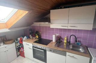 Wohnung mieten in Banatstraße 37, 88400 Biberach, Modernisierte 3,5-Zimmer-Dachgeschosswohnung in guter Lage von Biberach zu vermieten 60 qm