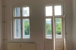 Wohnung mieten in Straße Der Pariser Kommune 29, 10243 Friedrichshain, (Besichtigungen So 02.08.) Zentrale Altbauwohnung mit Neubauaustattung und Blick ins Grüne
