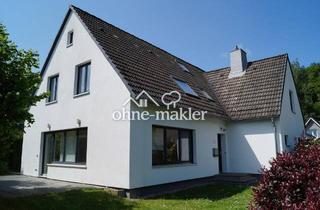 Haus kaufen in 25421 Pinneberg, Großzügiges, helles Haus in ruhiger Wohnstraße (30km-Zone) in Pinneberg-Waldenau.
