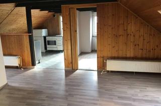 Wohnung mieten in Stettiner Straße 12, 29225 Celle, DG-Wohnung mit allen NK inkl.Strom