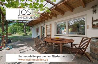 Doppelhaushälfte kaufen in 41179 Dorthausen, Viel Raum für Familie und Individualität – besondere Doppelhaushälfte mit großem Garten